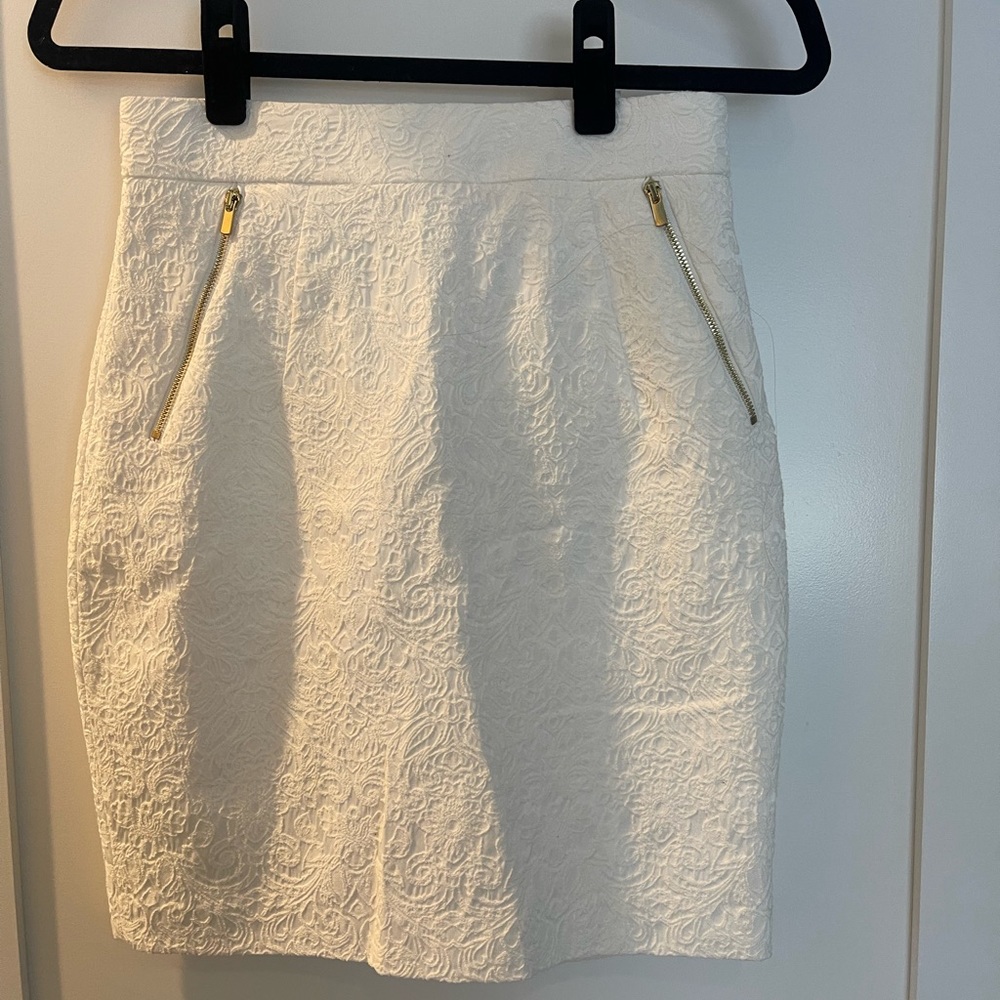 H&M White Pencil Skirt